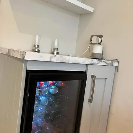 בית נופש 3 Bedroom 18km From Cork