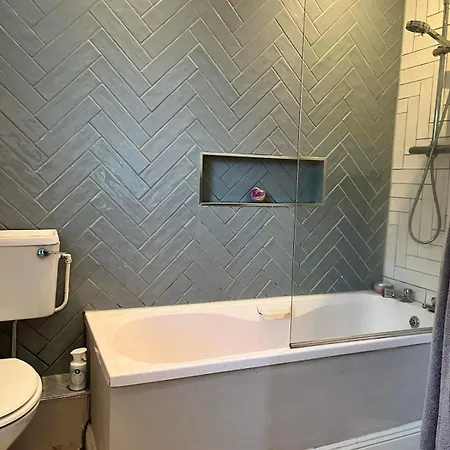 בית נופש 3 Bedroom 18km From Cork *