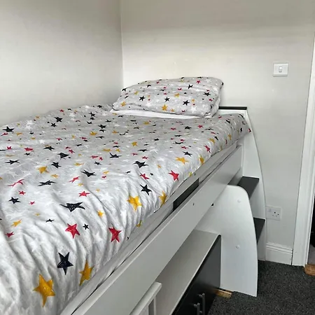 3 Bedroom 18km From Cork *